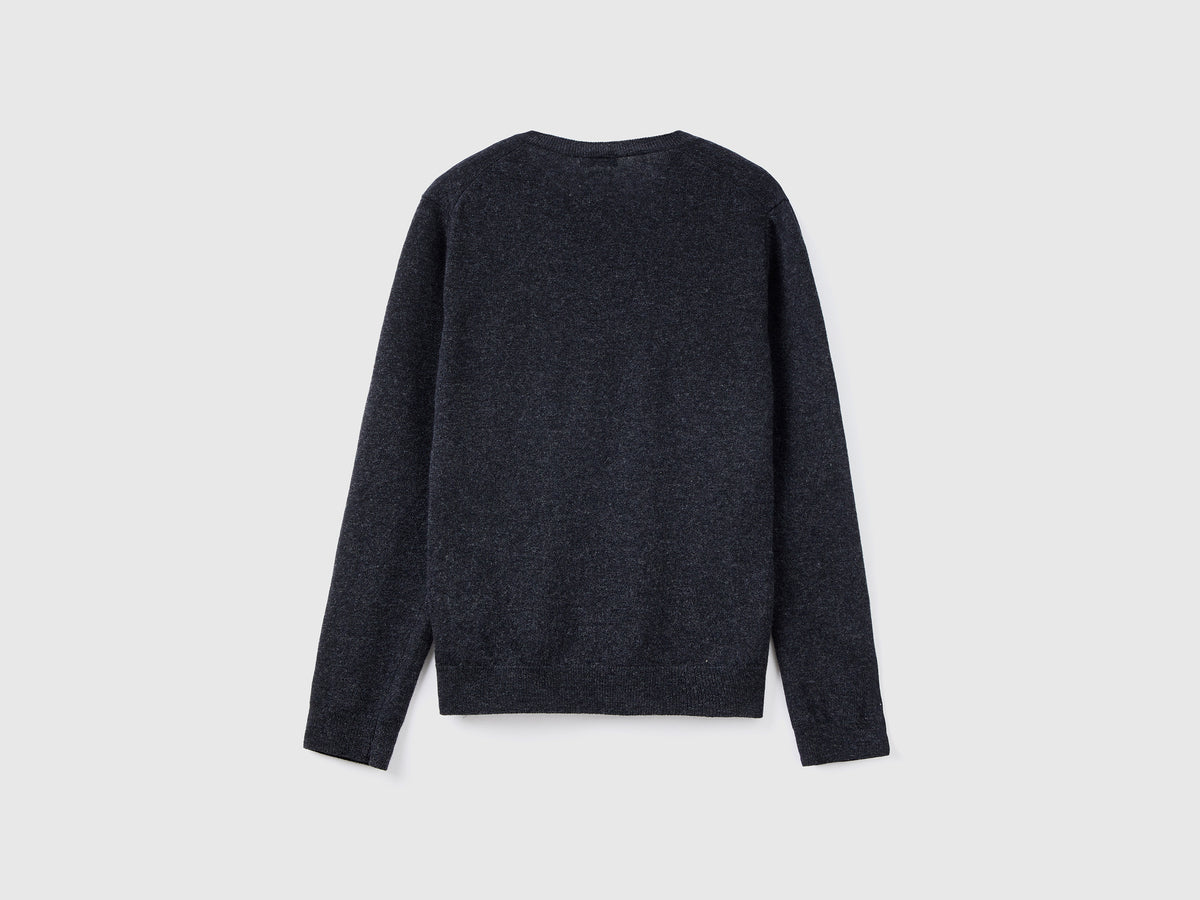 Maglia con scollo a V antracite in pura lana Merino