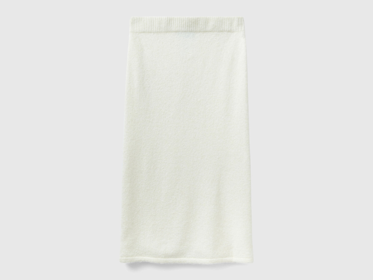 Gonna a tubino in filato riciclato da donna bianco panna | Benetton Outlet