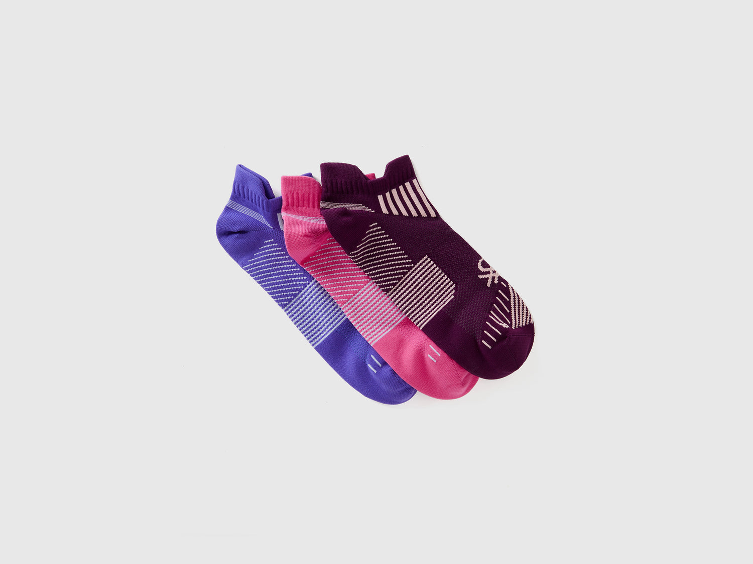 Three pairs of short sports socks da uomo multi-color | Benetton Outlet