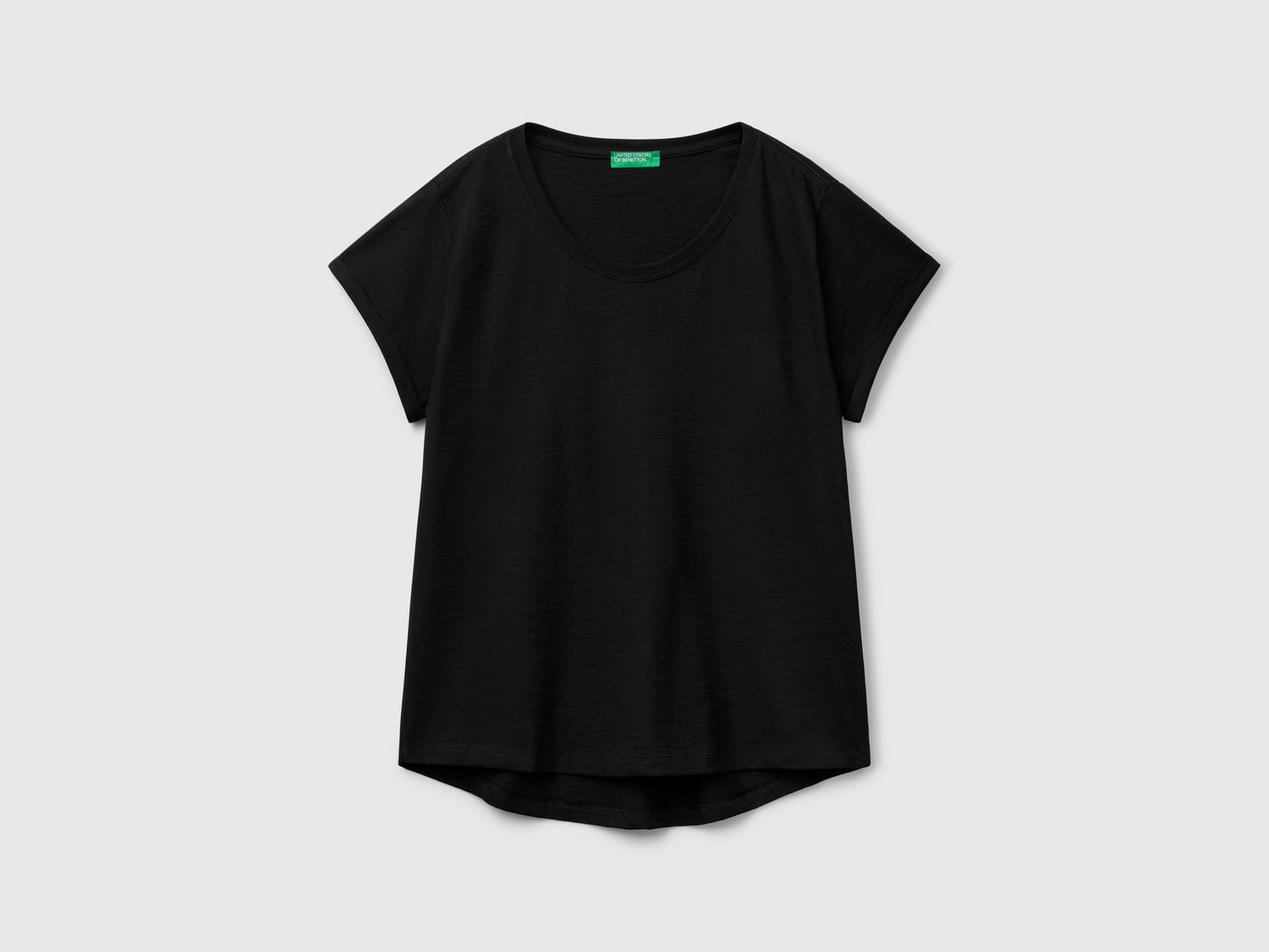 T-shirt manica corta in cotone leggero da donna nero | Benetton Outlet