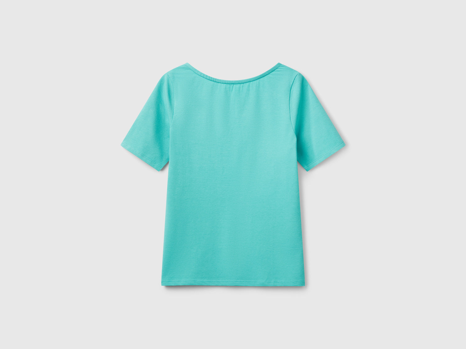 T-shirt slim fit reversibile da donna verde acqua | Benetton Outlet