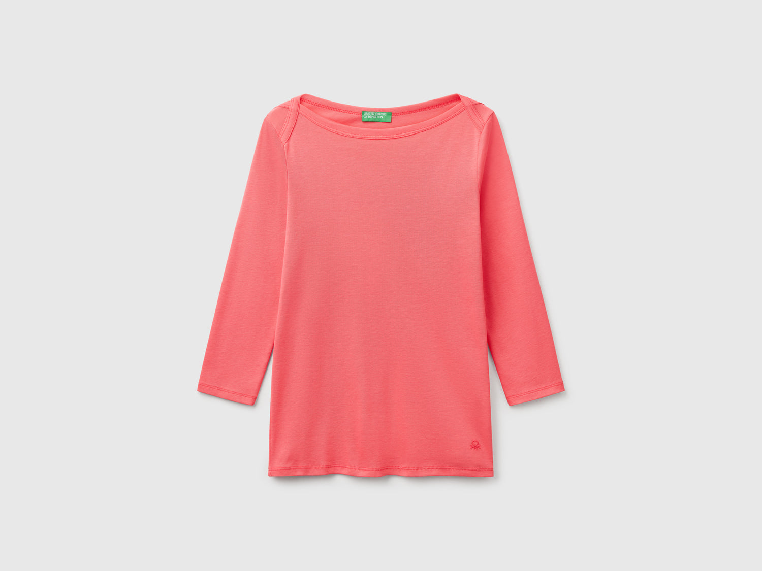 T-shirt con scollo a barchetta 100% cotone da donna fucsia | Benetton Outlet