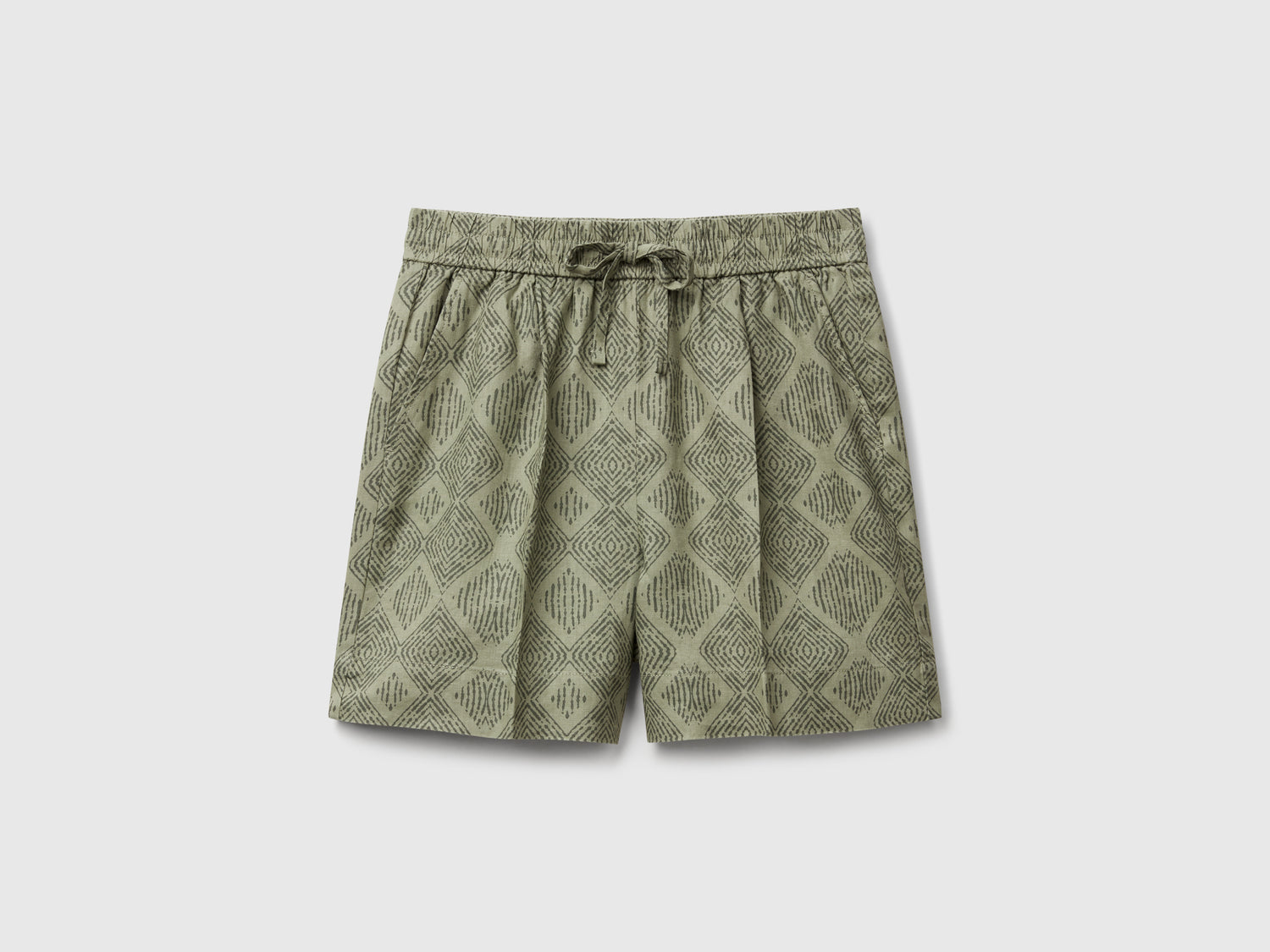Shorts in lino stampato da donna verde militare | Benetton Outlet