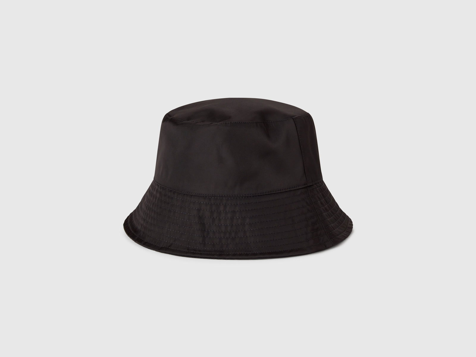 Cappello stile pescatore reversibile da donna nero 2 | Benetton Outlet