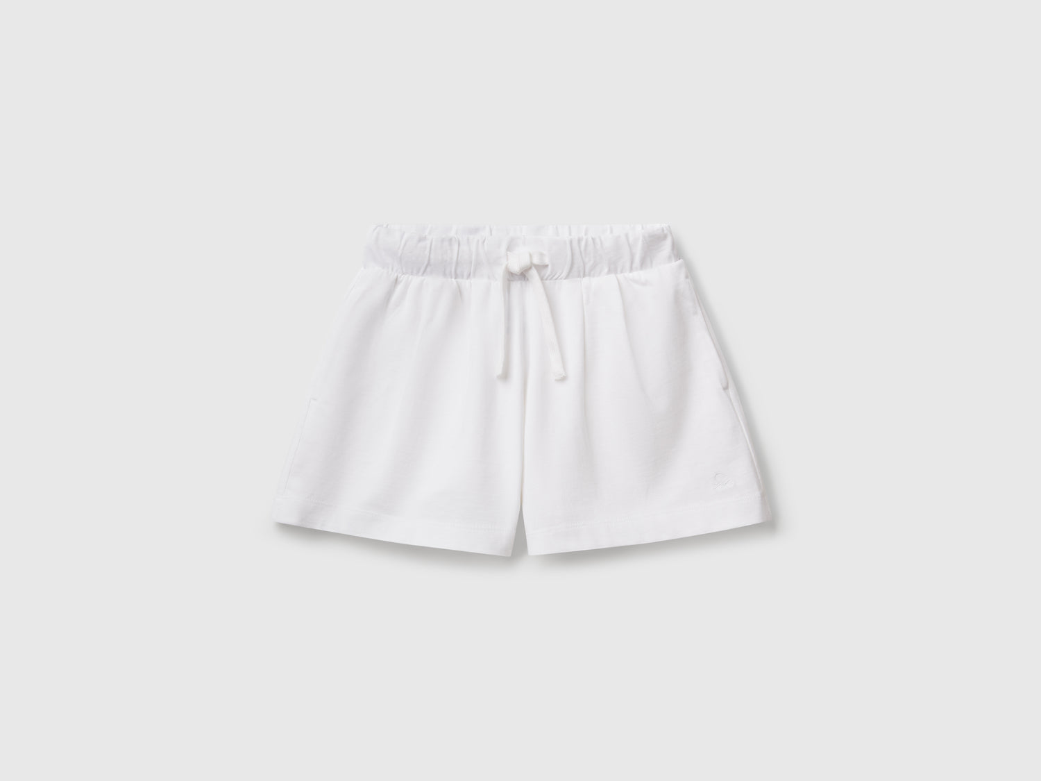 Shorts in puro cotone da bambina bianco | Benetton Outlet