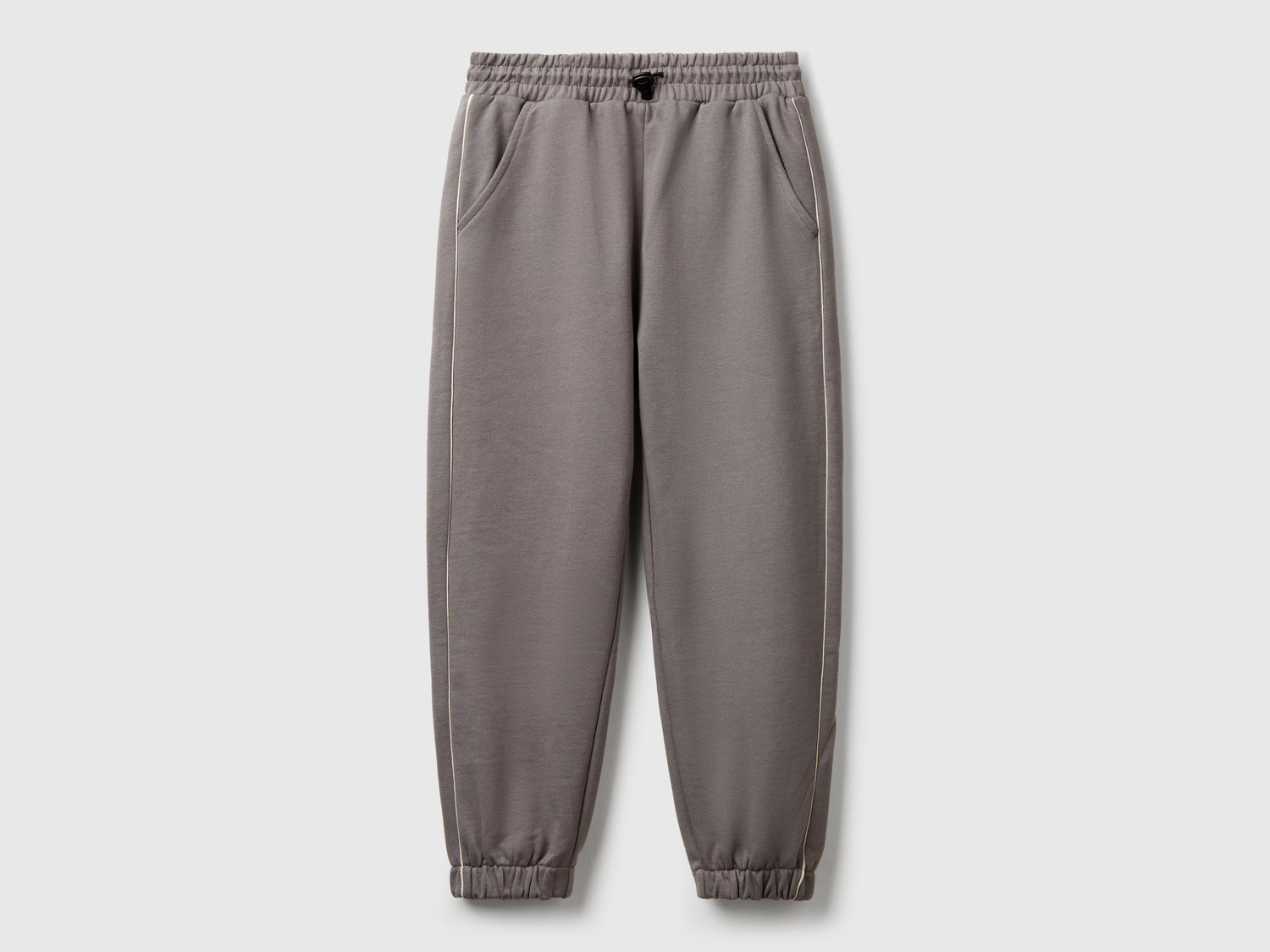 Pantaloni in felpa con piping da bambino grigio scuro | Benetton Outlet
