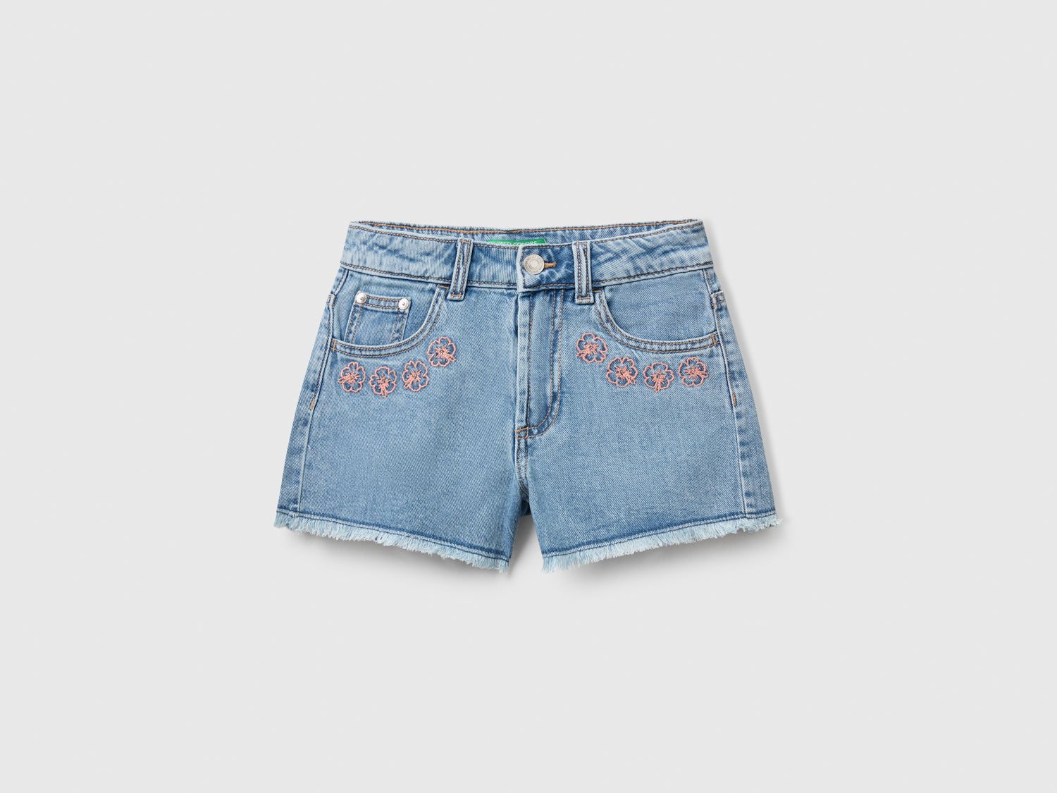 Shorts di jeans con ricami floreali da bambina azzurro | Benetton Outlet