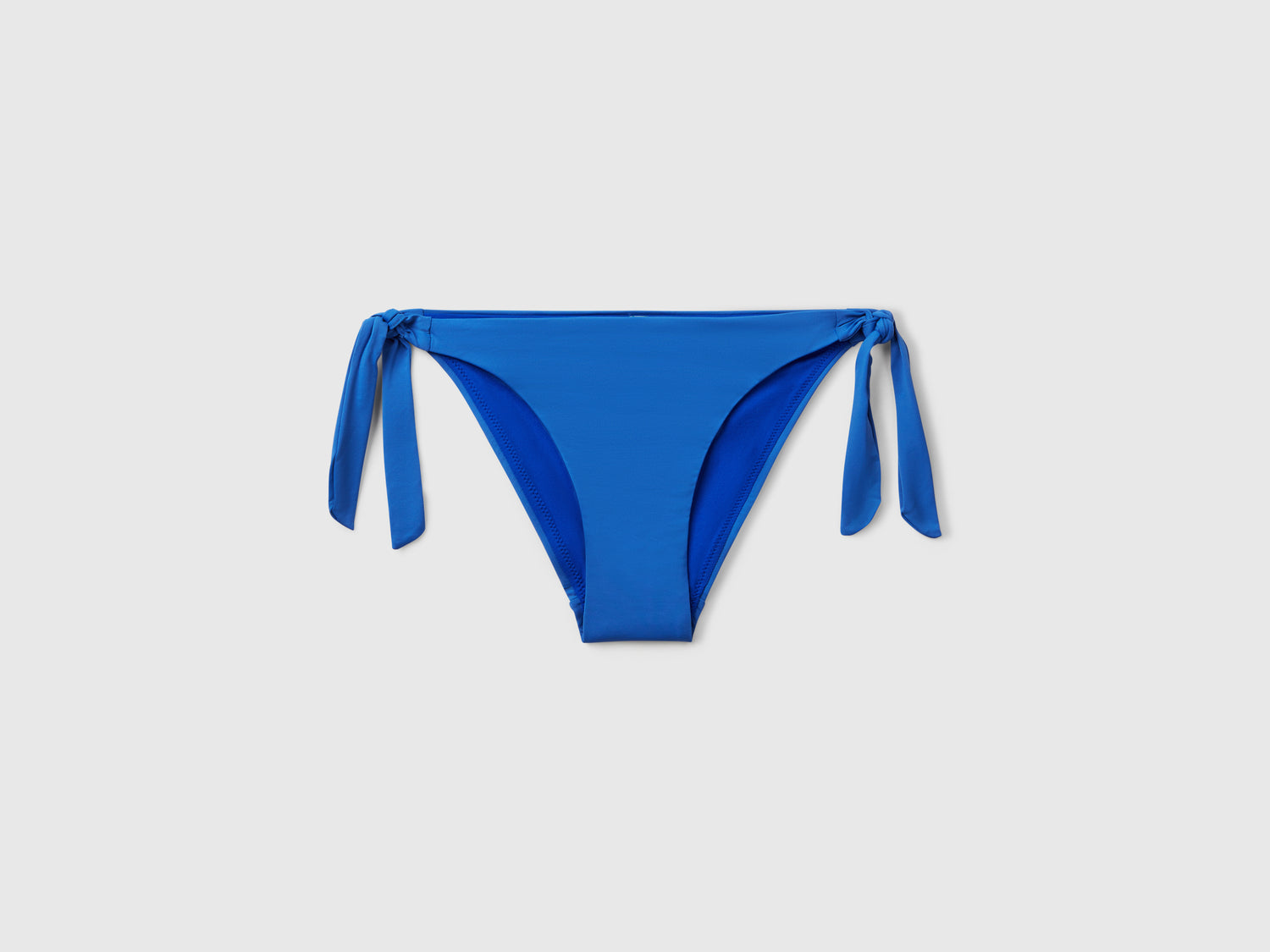 Slip mare in ECONYL® con fiocchi da donna bluette | Benetton Outlet