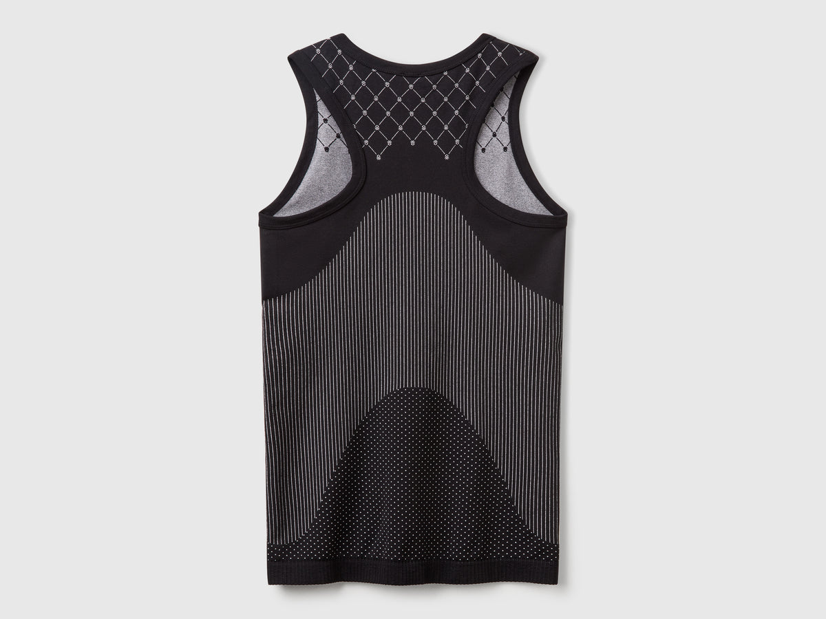 Seamless sports tank top