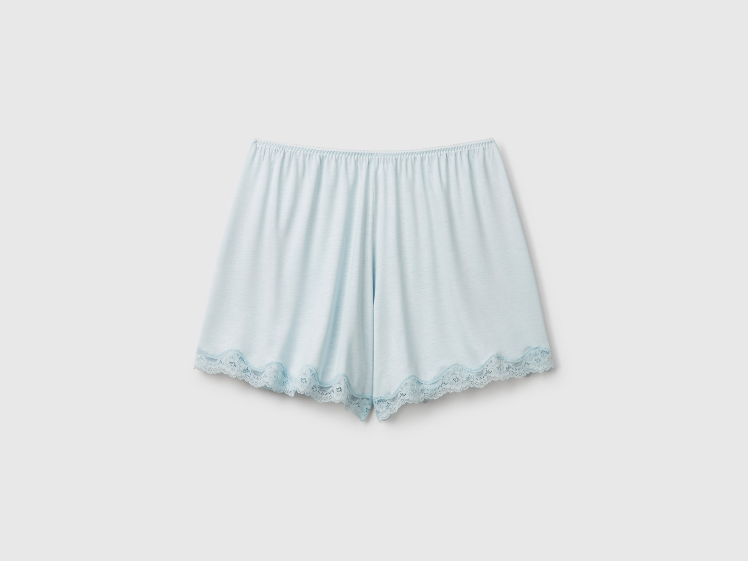 Flowing shorts with lace da donna celeste | Benetton Outlet