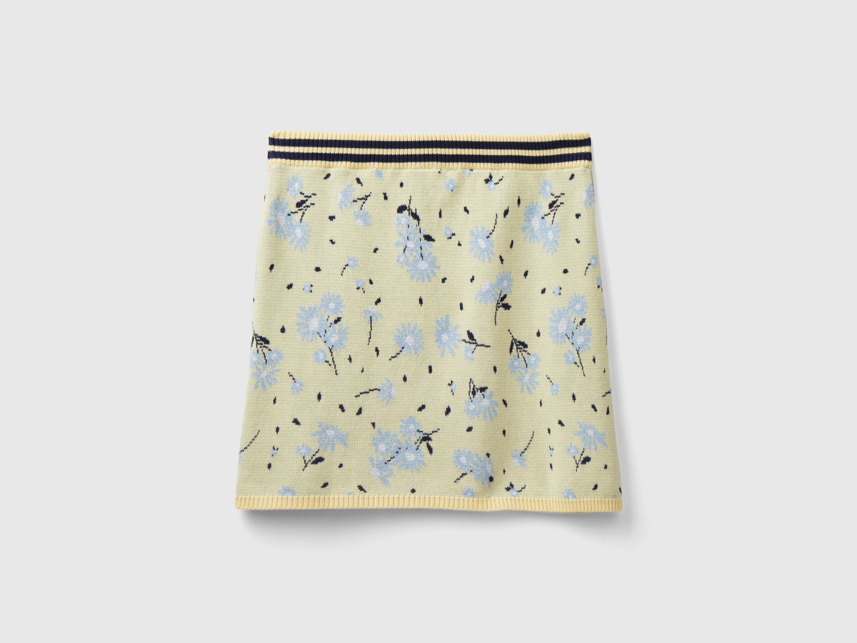 Floral knitted mini skirt