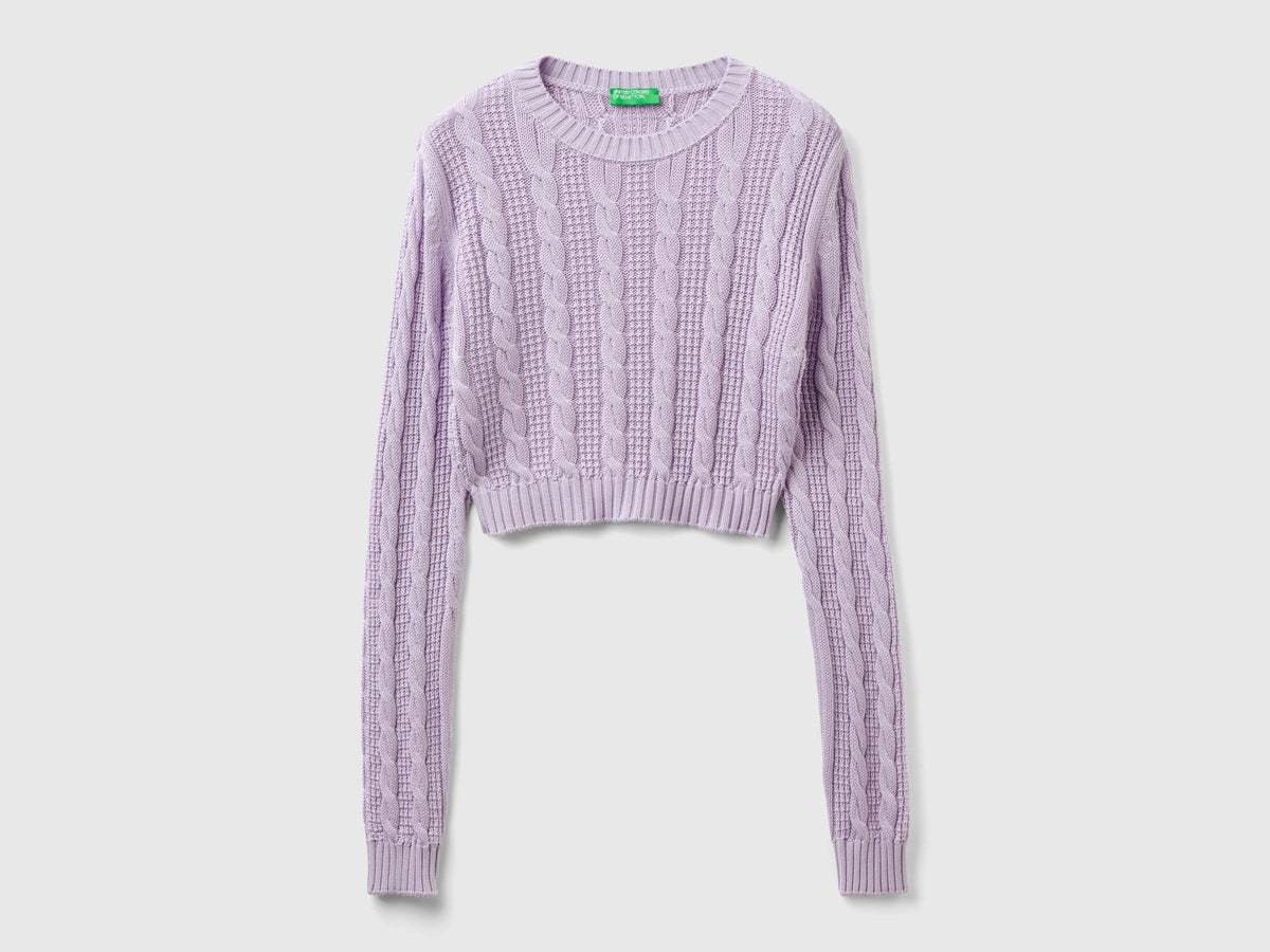 Maglia cropped a trecce