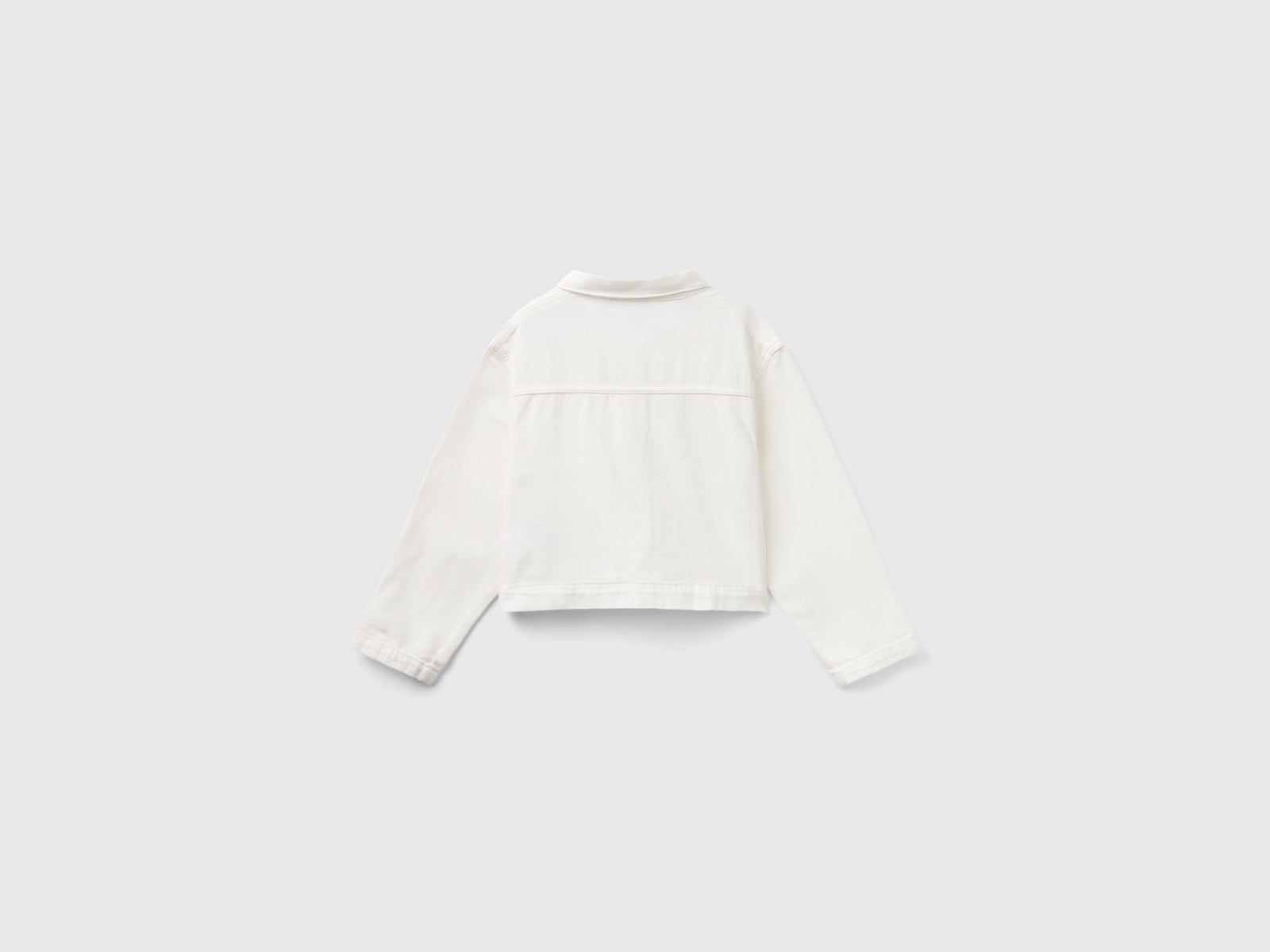 Giubbino cropped con tasche da bambina bianco 2 | Benetton Outlet
