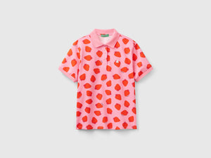 Polo with strawberry pattern