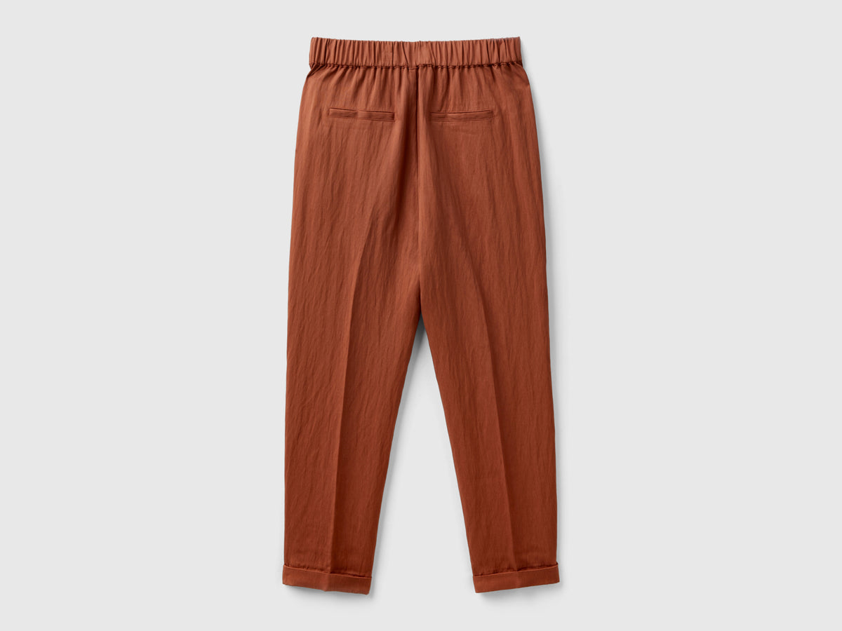 Pantaloni con risvolto in misto viscosa