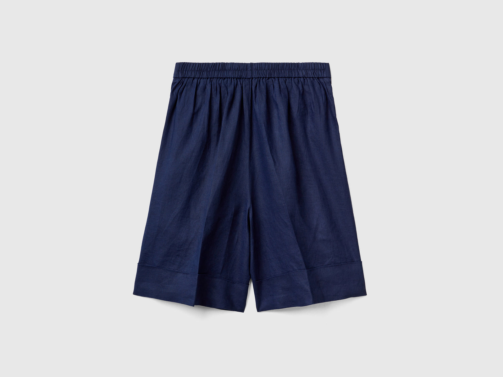 Bermuda 100% lino con risvolto da donna blu scuro 2 | Benetton Outlet