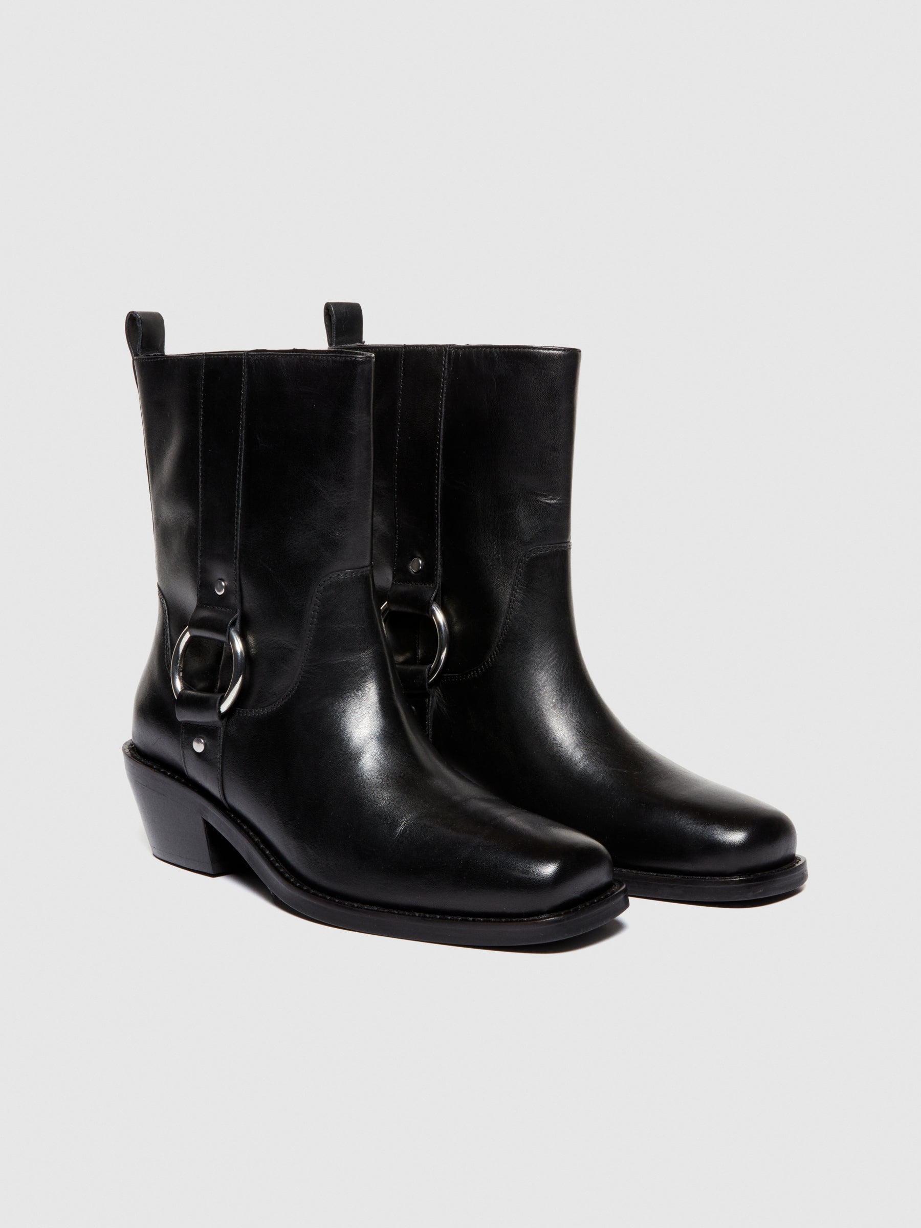 Ankle boots with metal ring da donna nero | Sisley Outlet display picture 3