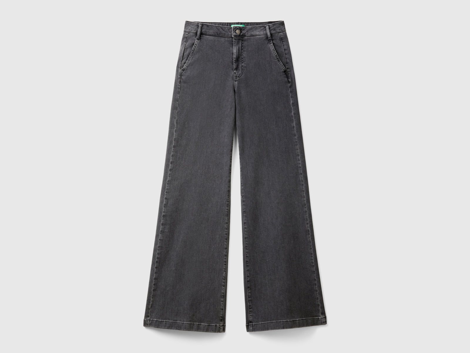 Jeans a zampa in cotone stretch da donna nero | Benetton Outlet