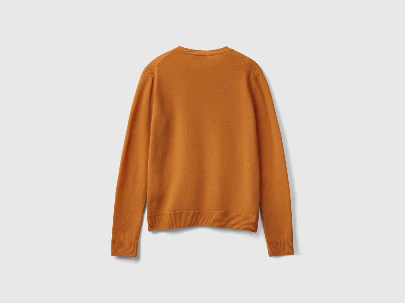 Maglia girocollo tabacco in lana Merino da donna bruciato 2 | Benetton Outlet