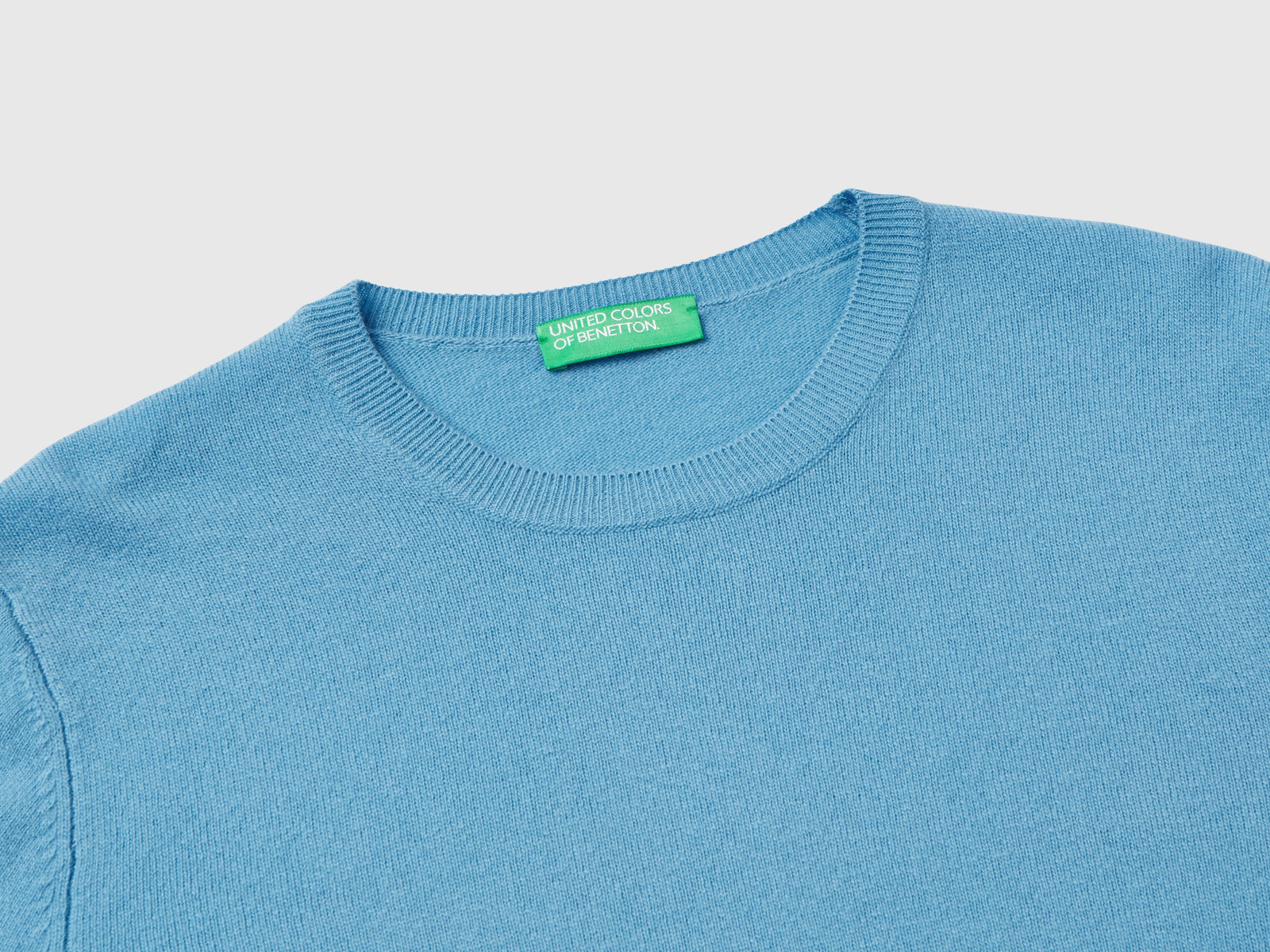 Maglia girocollo azzurra in lana Merino da donna azzurro 3 | Benetton Outlet