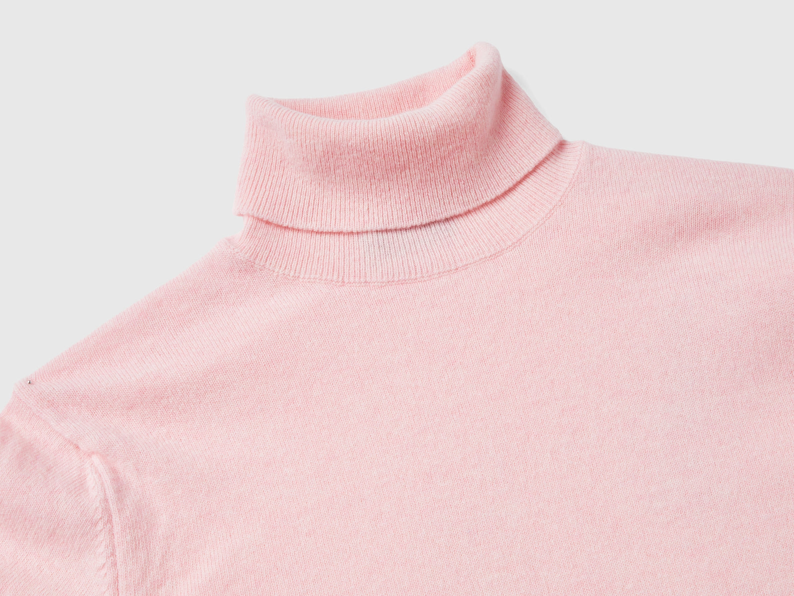 Dolcevita in pura lana Merino da donna rosa pastello 3 | Benetton Outlet