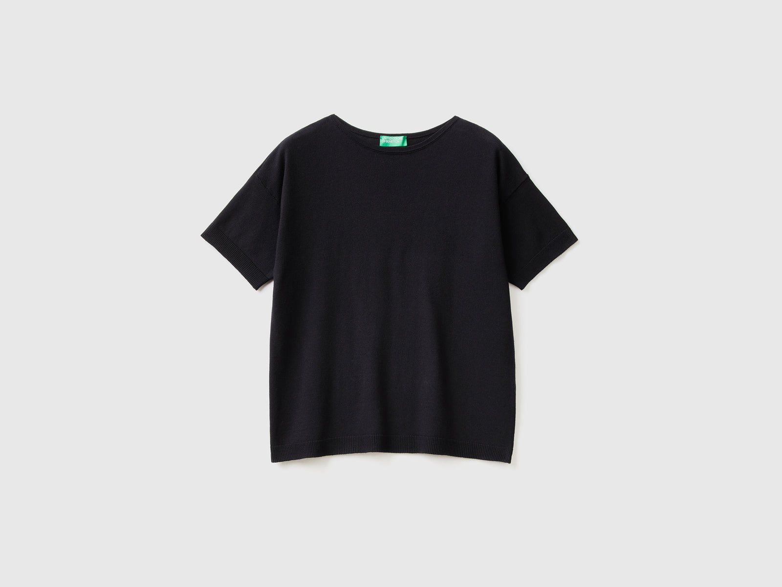 Maglia a manica corta da donna nero | Benetton Outlet