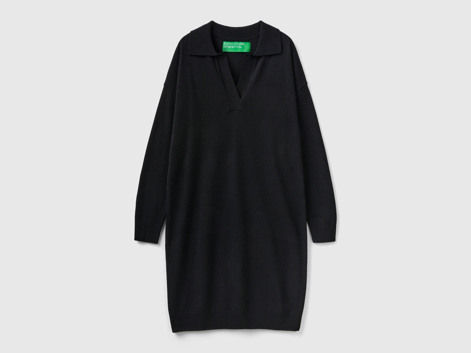 Abito in maglia con colletto da donna nero | Benetton Outlet