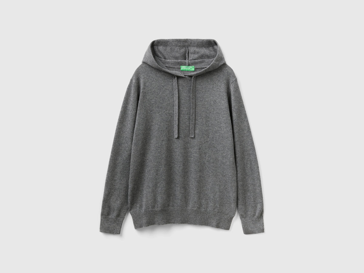Maglia con cappuccio