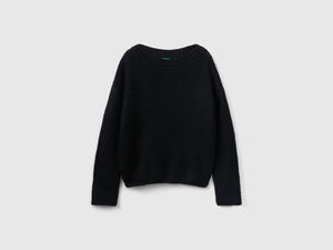 Maglia con scollo a barchetta