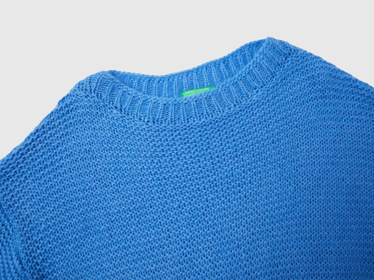Maglia con scollo a barchetta