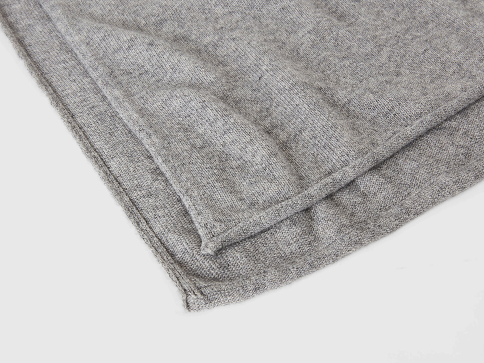 Bufanda de mezcla de cachemira da donna grigio chiaro 2 | Benetton Outlet
