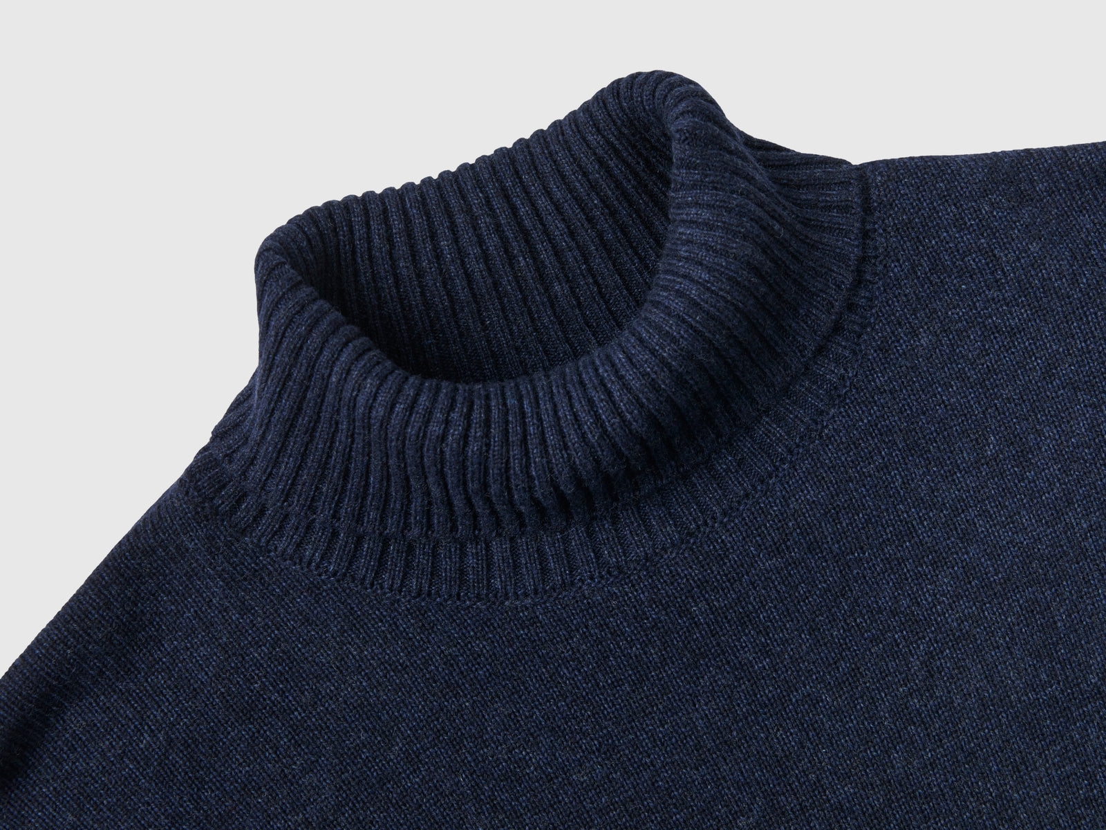 Dolcevita in misto lana e cashmere da uomo blu scuro 3 | Benetton Outlet