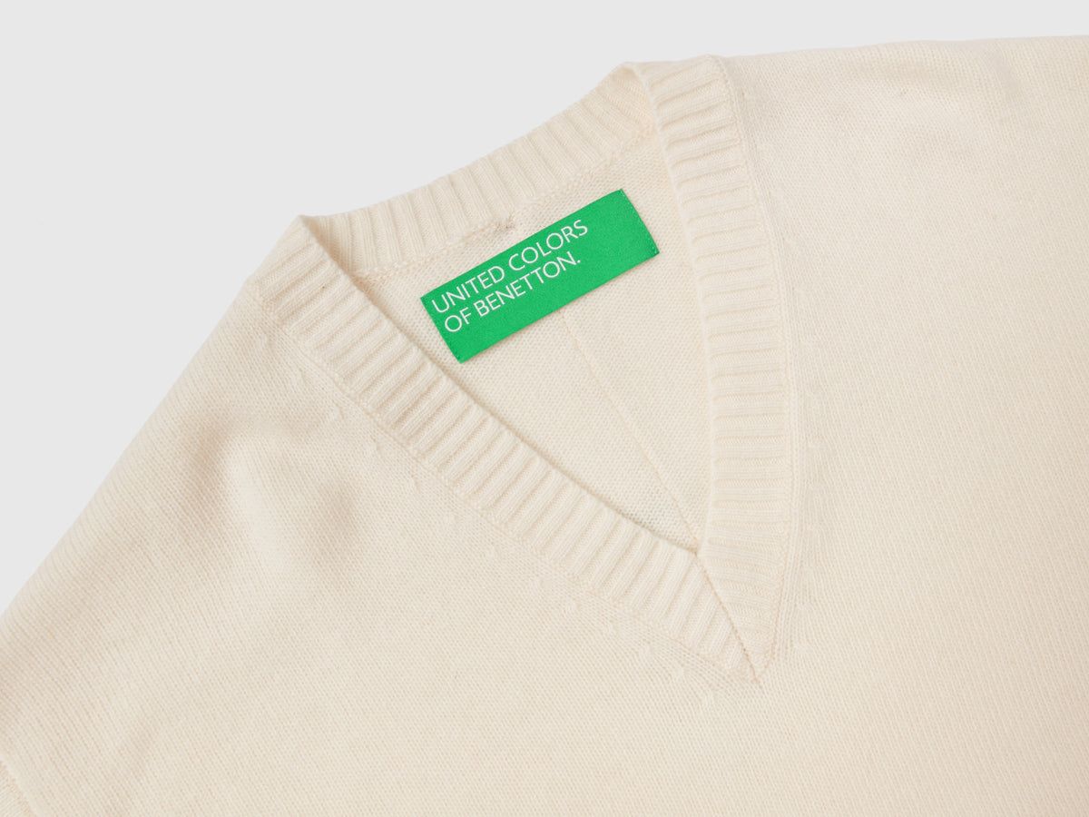 Maglione over fit con spacchi