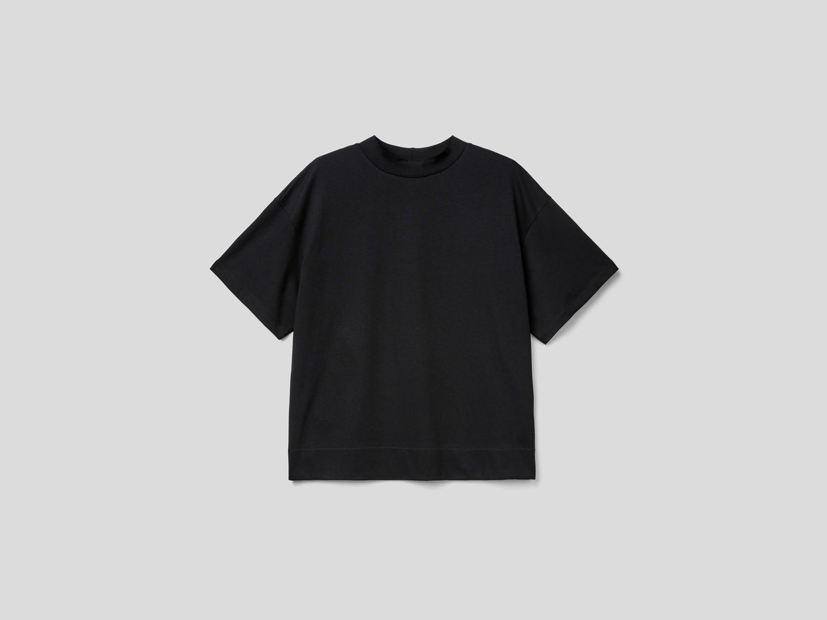 T-shirt con collo a fascetta