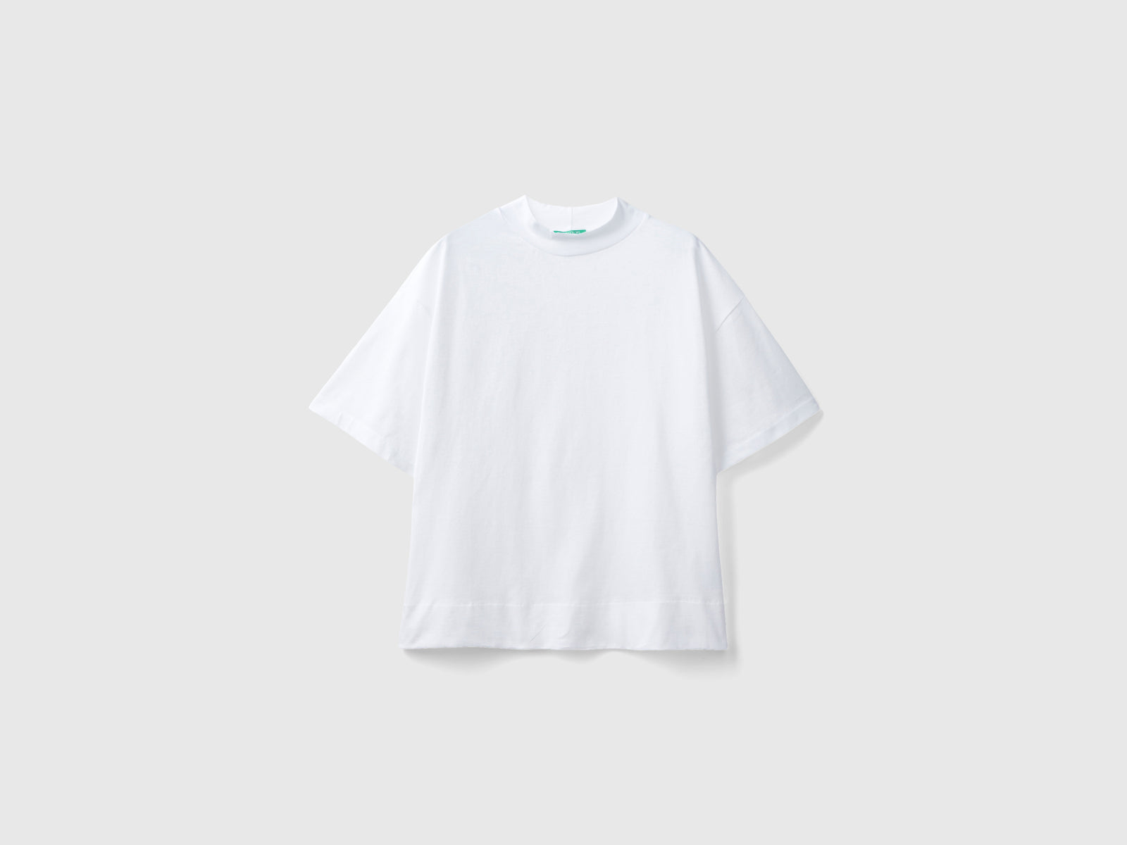 T-shirt con collo a fascetta da donna bianco | Benetton Outlet