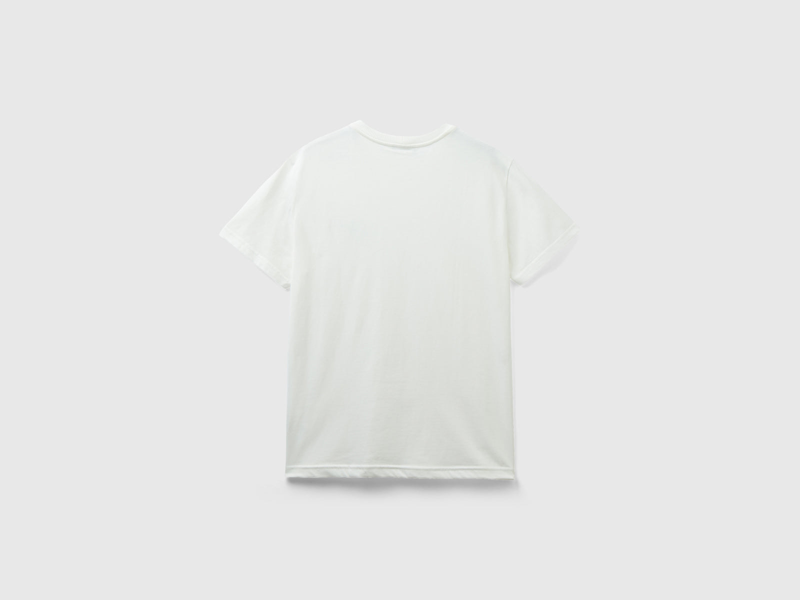 T-shirt con patch da uomo bianco 2 | Benetton Outlet
