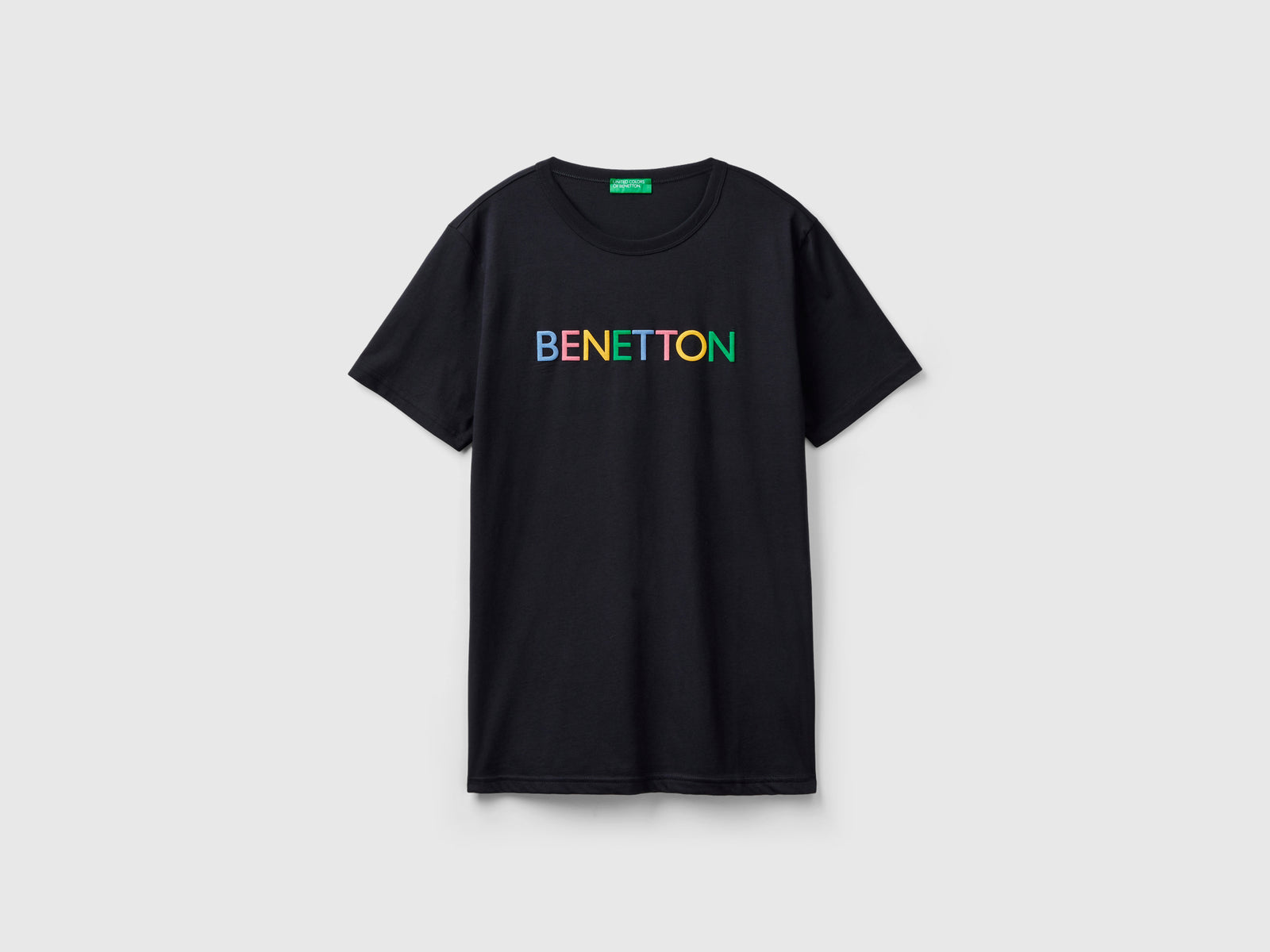 T-shirt in cotone bio con stampa logo da uomo nero | Benetton Outlet
