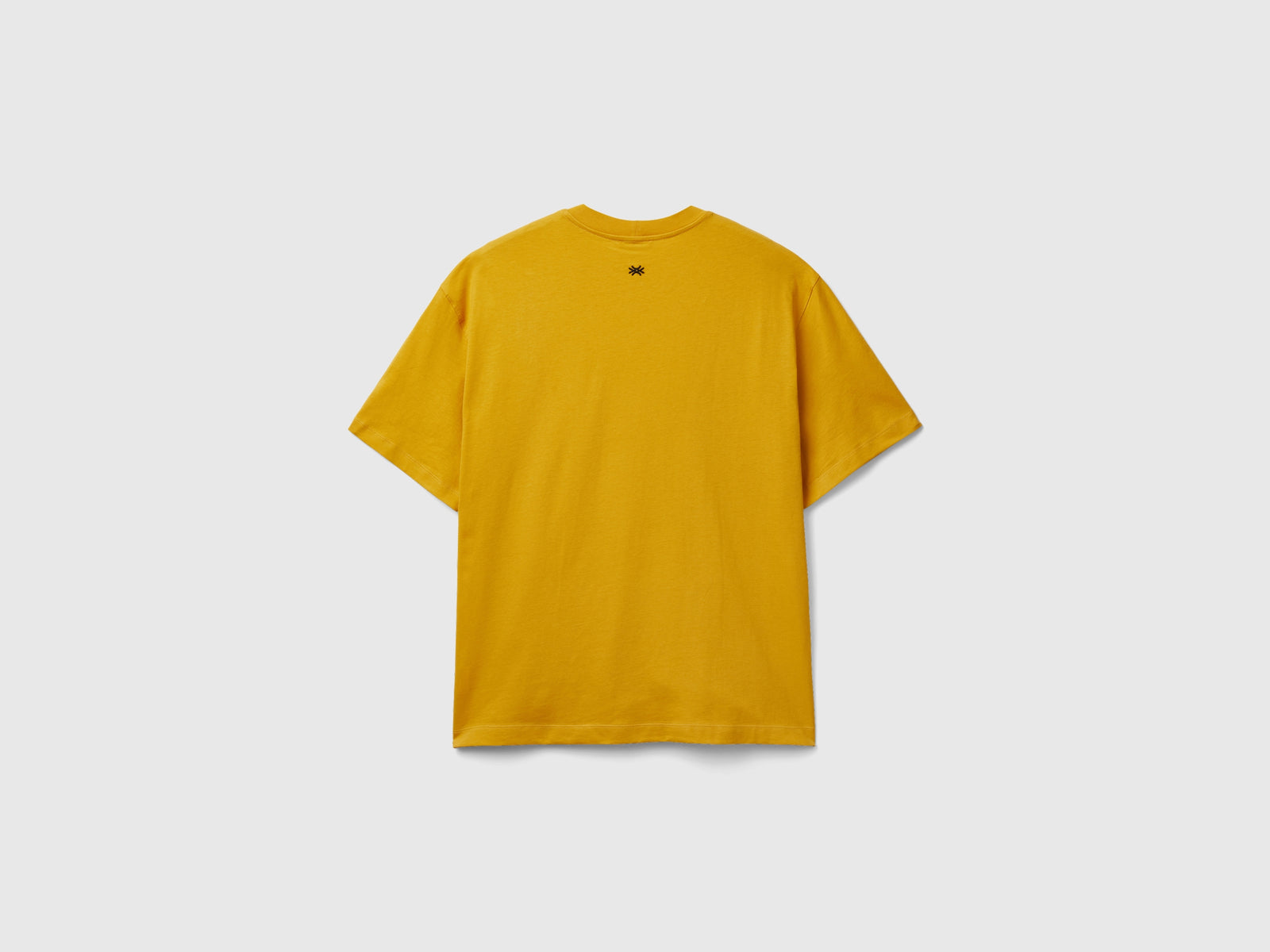 Boxy fit T-shirt with print da uomo giallo 2 | Benetton Outlet