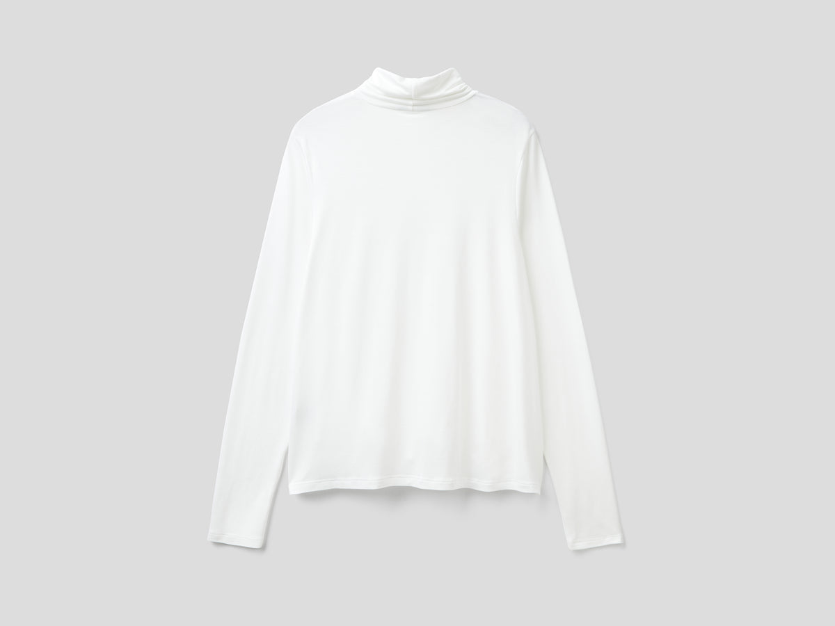 T-shirt lupetto in viscosa stretch