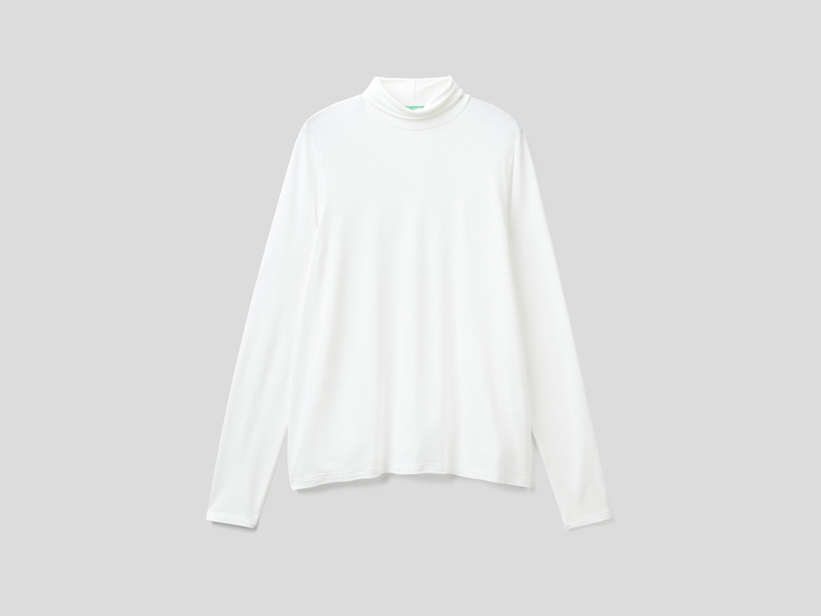 T-shirt lupetto in viscosa stretch da donna bianco panna | Benetton Outlet