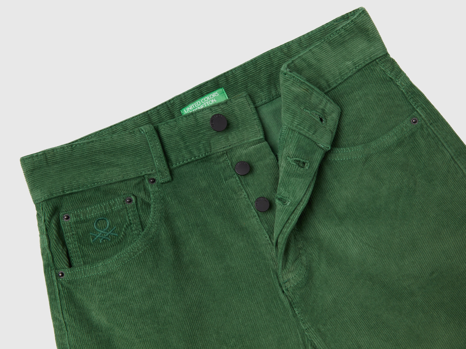 Pantaloni cinque tasche in velluto da donna verde 3 | Benetton Outlet