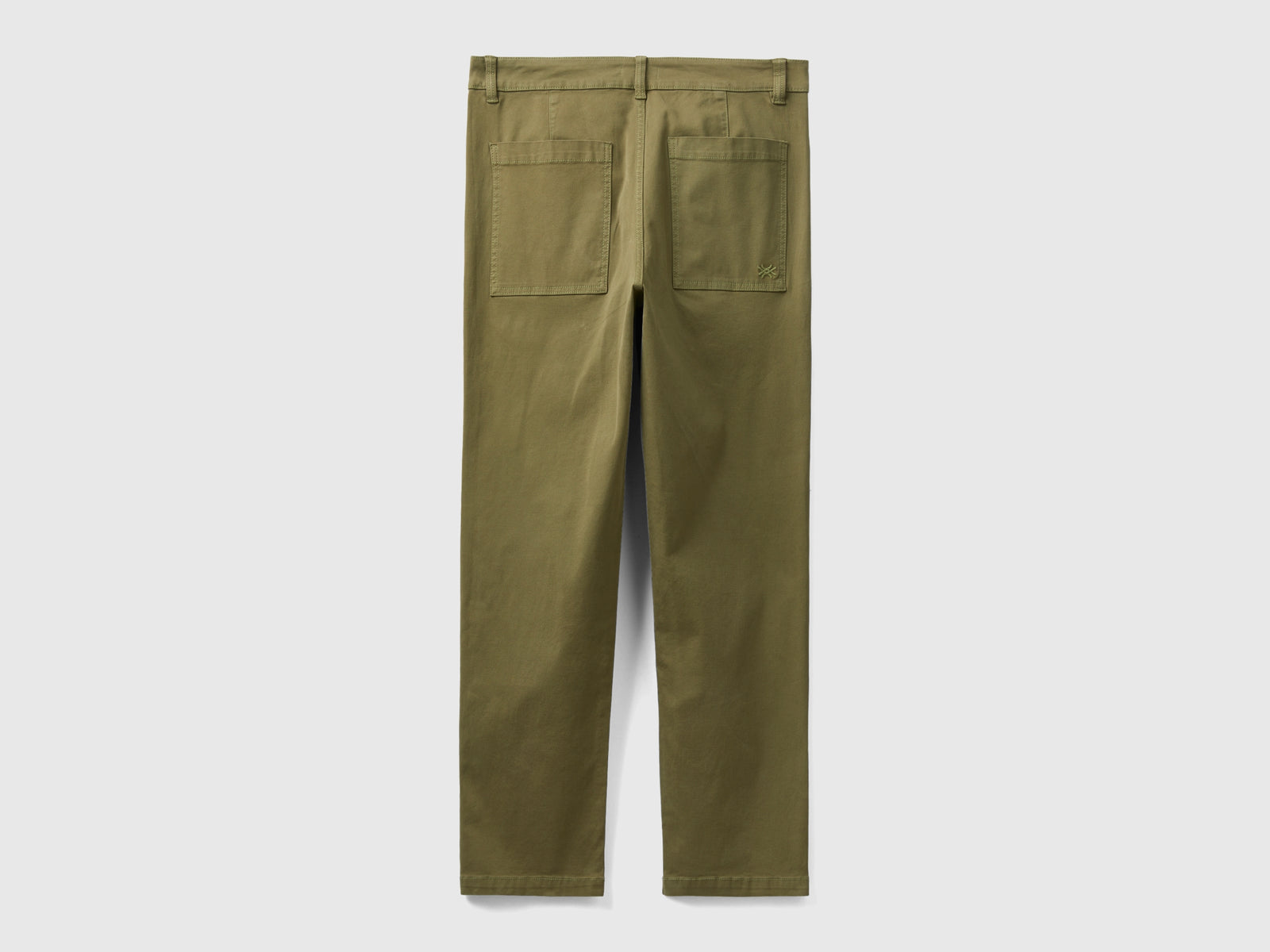 Pantalones de pierna recta con entrepierna baja da uomo verde militare 2 | Benetton Outlet