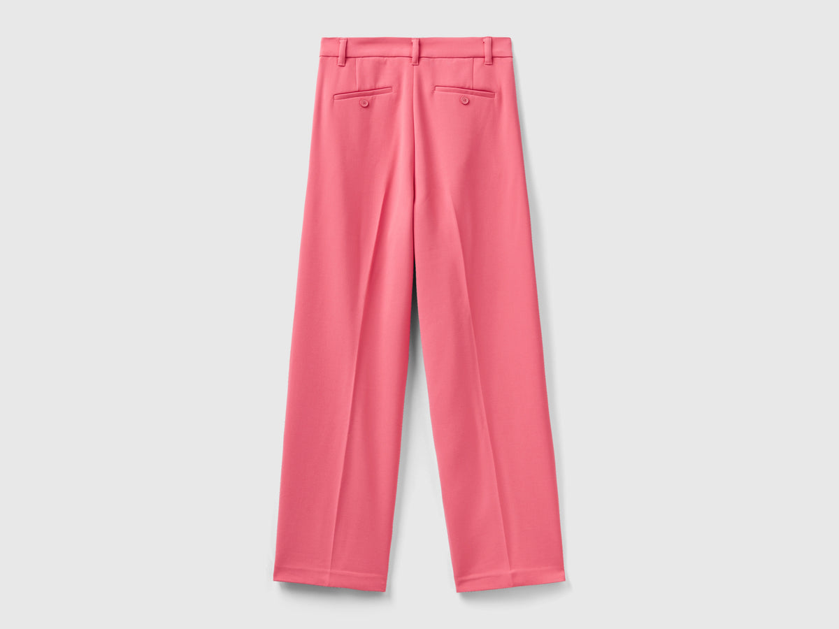 Pantalones anchos con pinzas