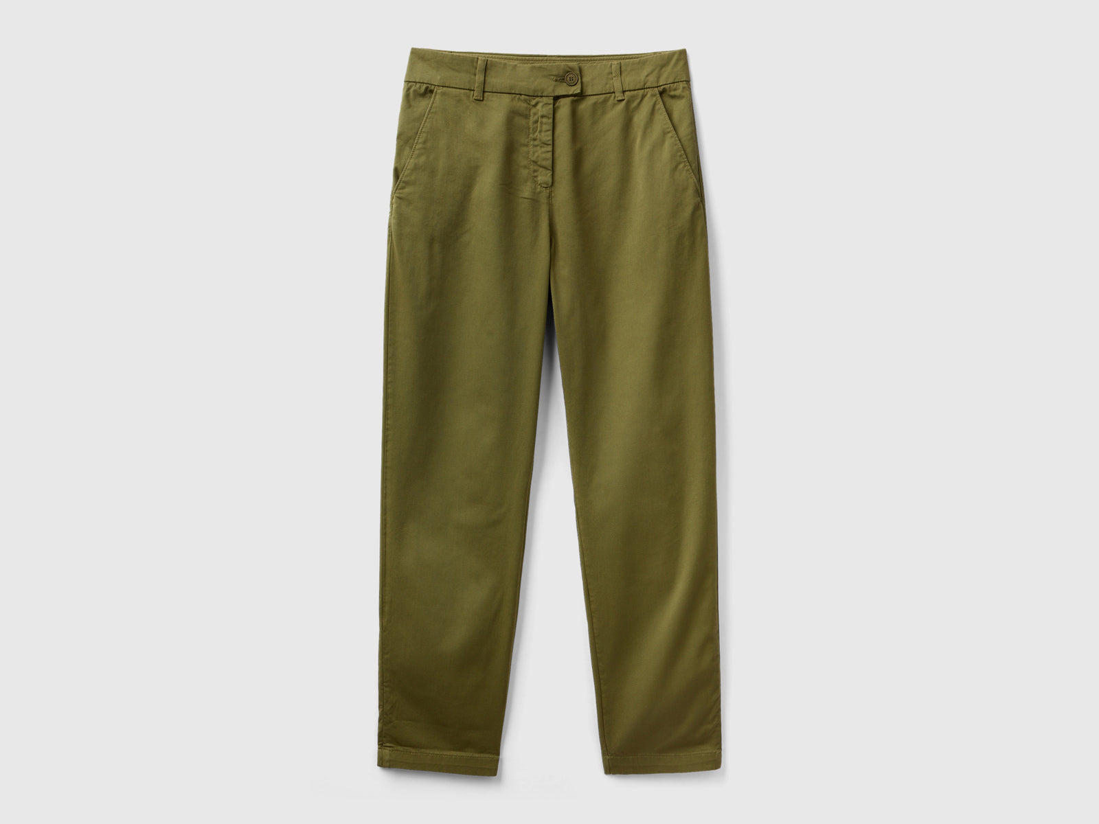 Pantaloni chino in cotone stretch da donna verde militare | Benetton Outlet