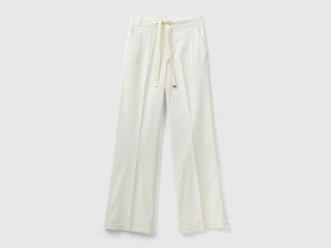 Pantalones anchos de terciopelo