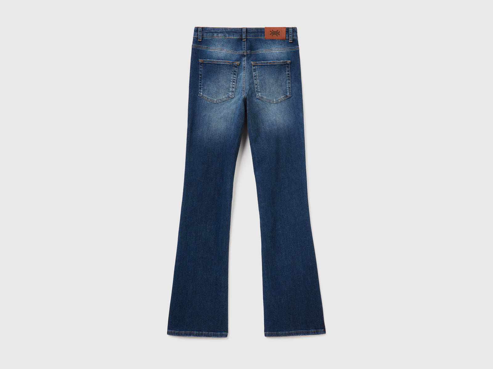 Vaqueros acampanados elásticos da donna blu scuro 2 | Benetton Outlet