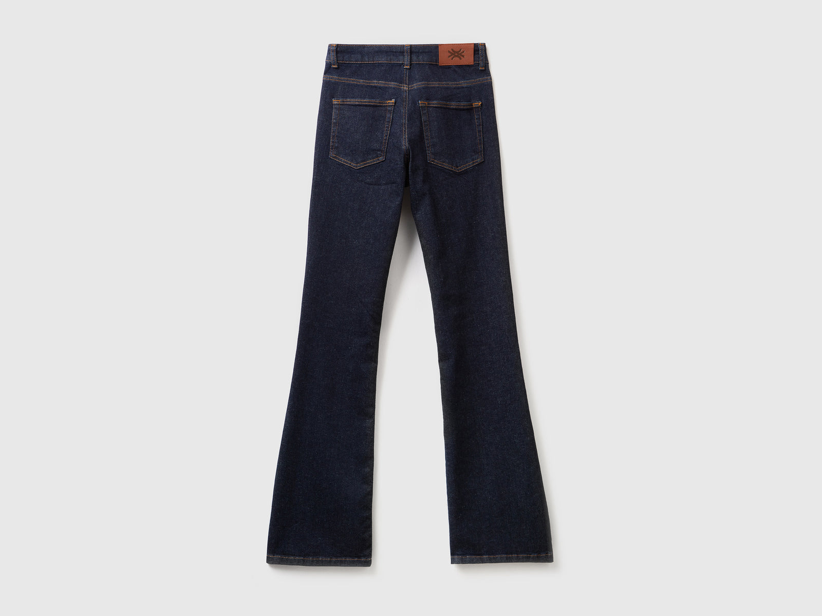 Vaqueros acampanados elásticos da donna blu scuro 2 | Benetton Outlet