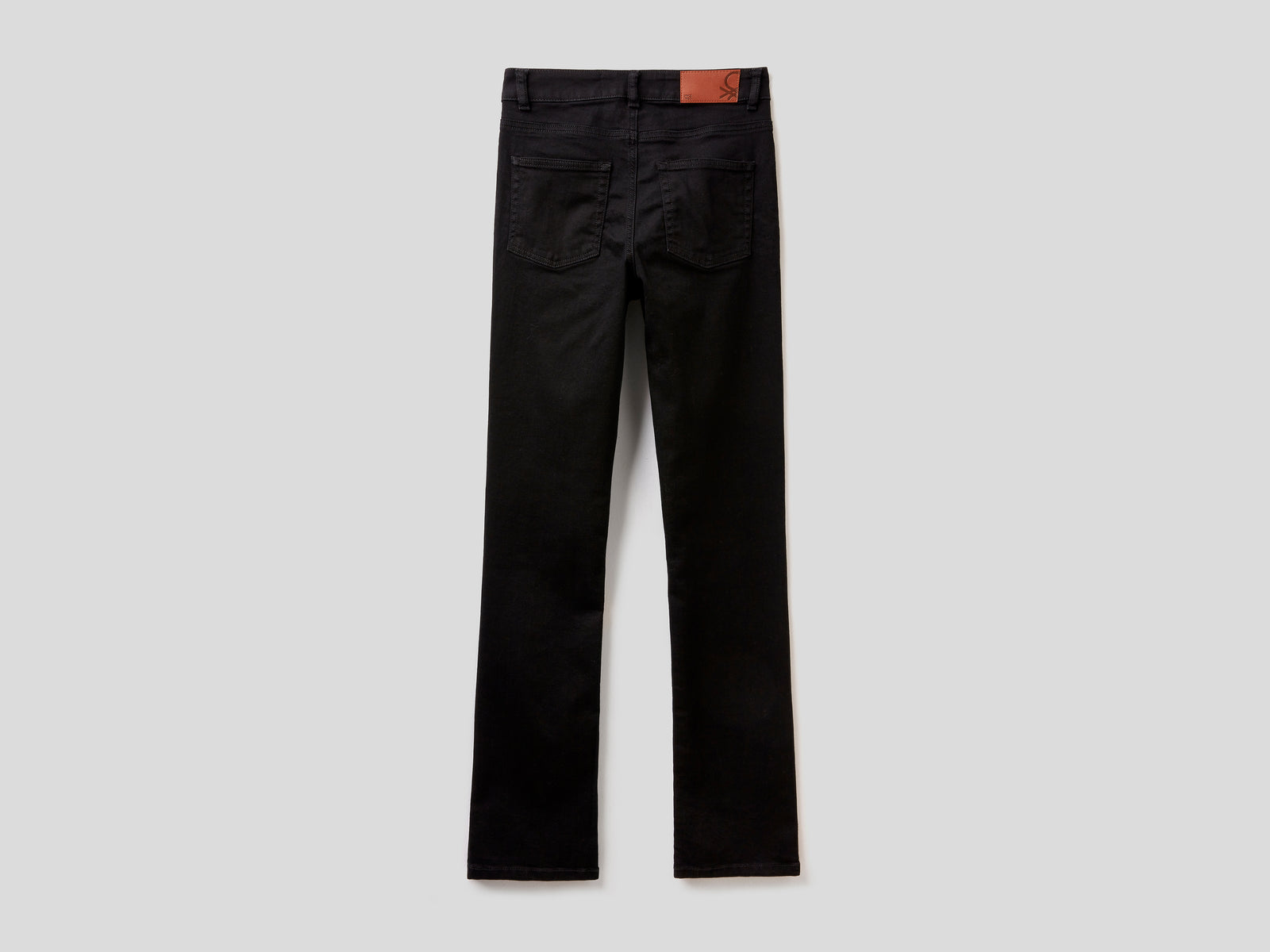 Five-pocket bootcut jeans da donna nero 2 | Benetton Outlet