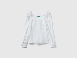 Blusa slim fit scollo quadrato