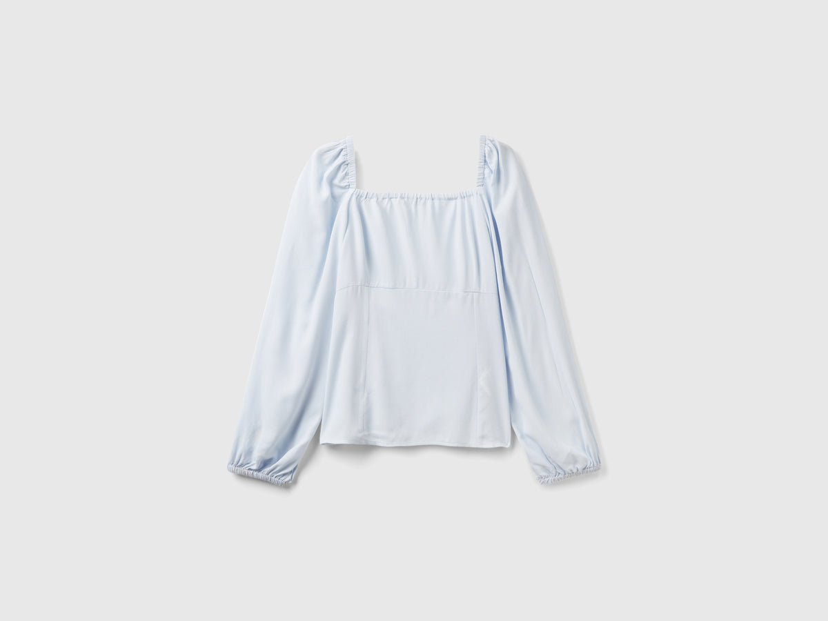 Blusa slim fit scollo quadrato